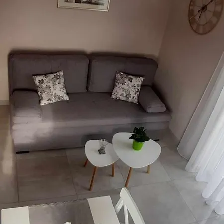 Valdebek With Pool Apartment *