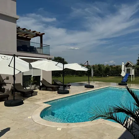 Valdebek With Pool * Póla