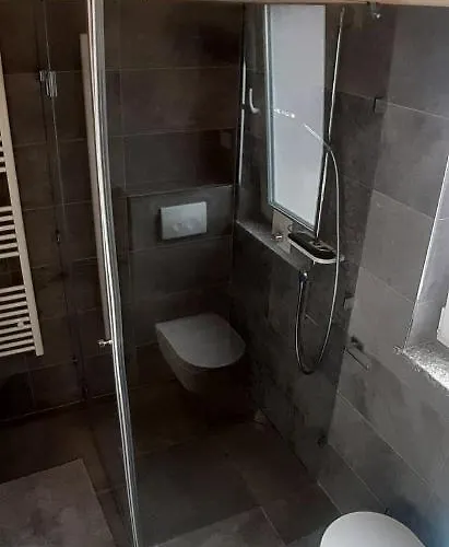 Valdebek With Pool דירה